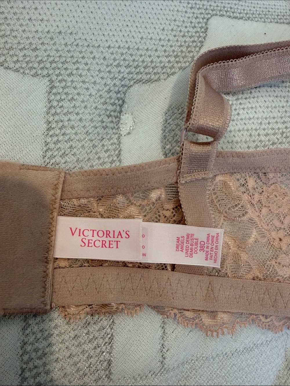Victoria's Secret Dusty Rose Lace Underwire Bra